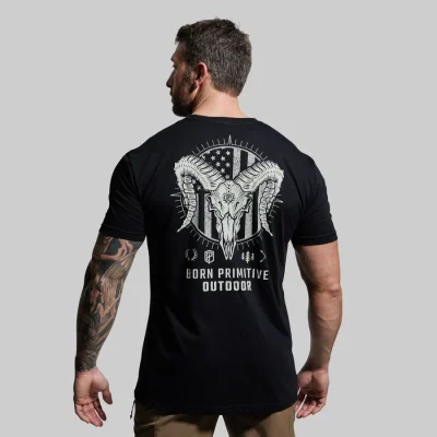 Born Primitive Outdoor Bighorn T-Shirt Svartur