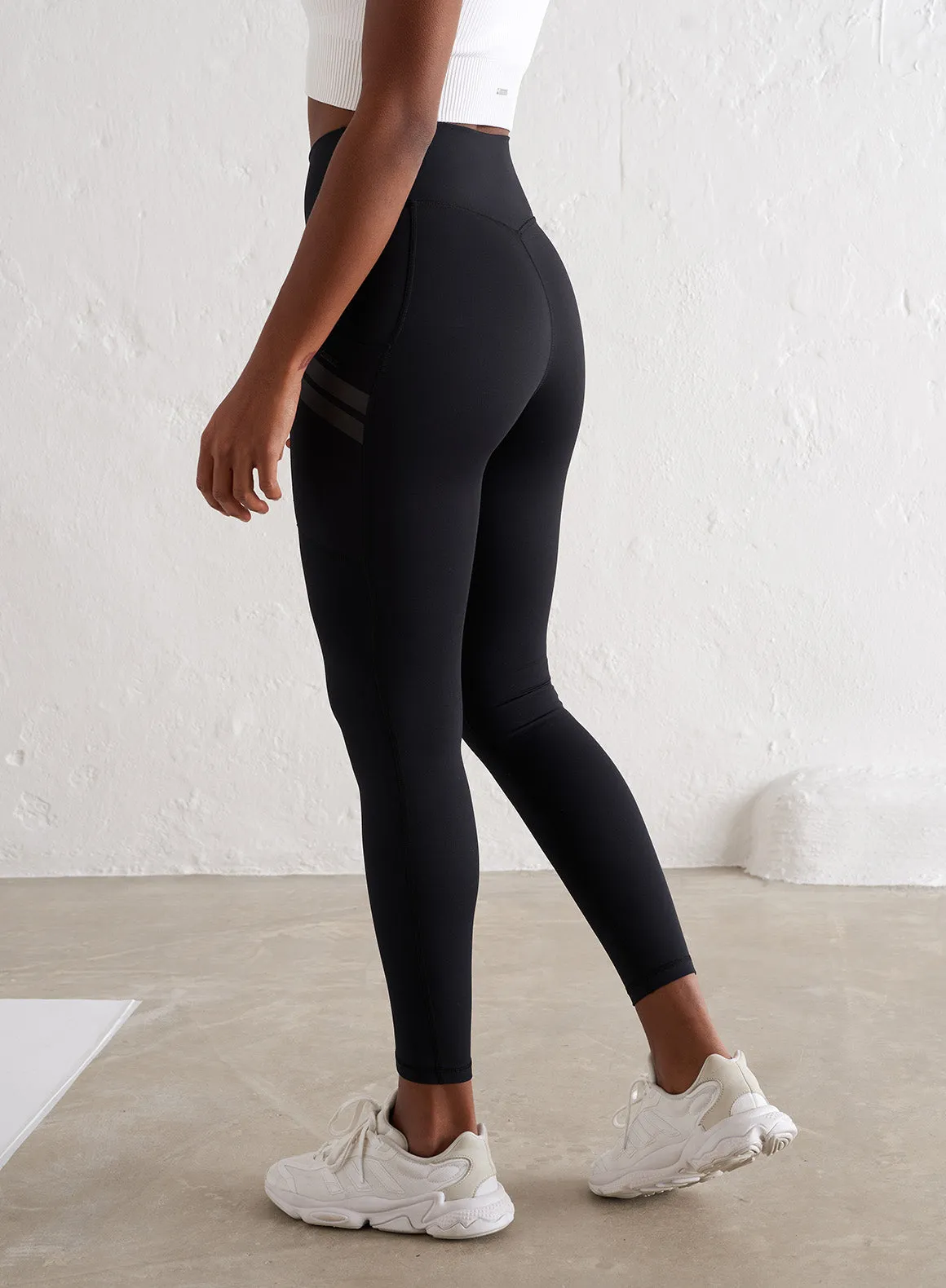 Aim'n Essential Tights4