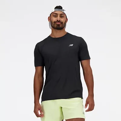 New Balance Athletics T-Shirt Black Karla
