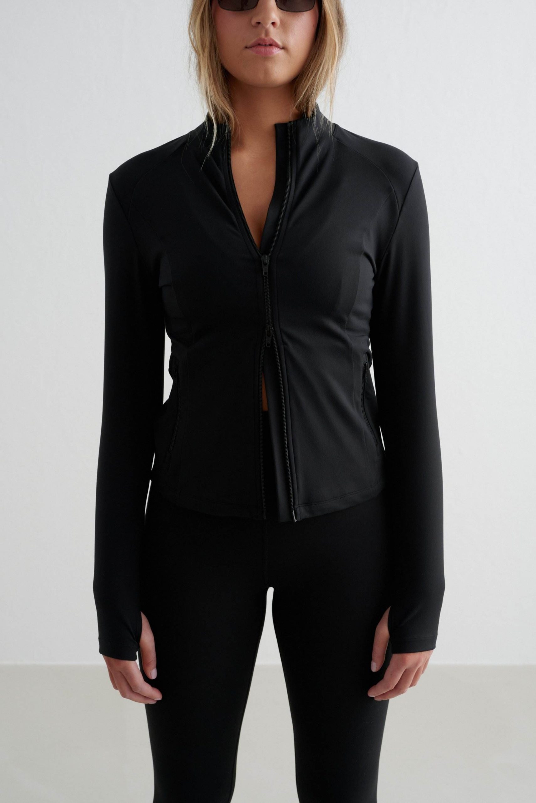 BLACK SENSE ZIP JACKET_0635