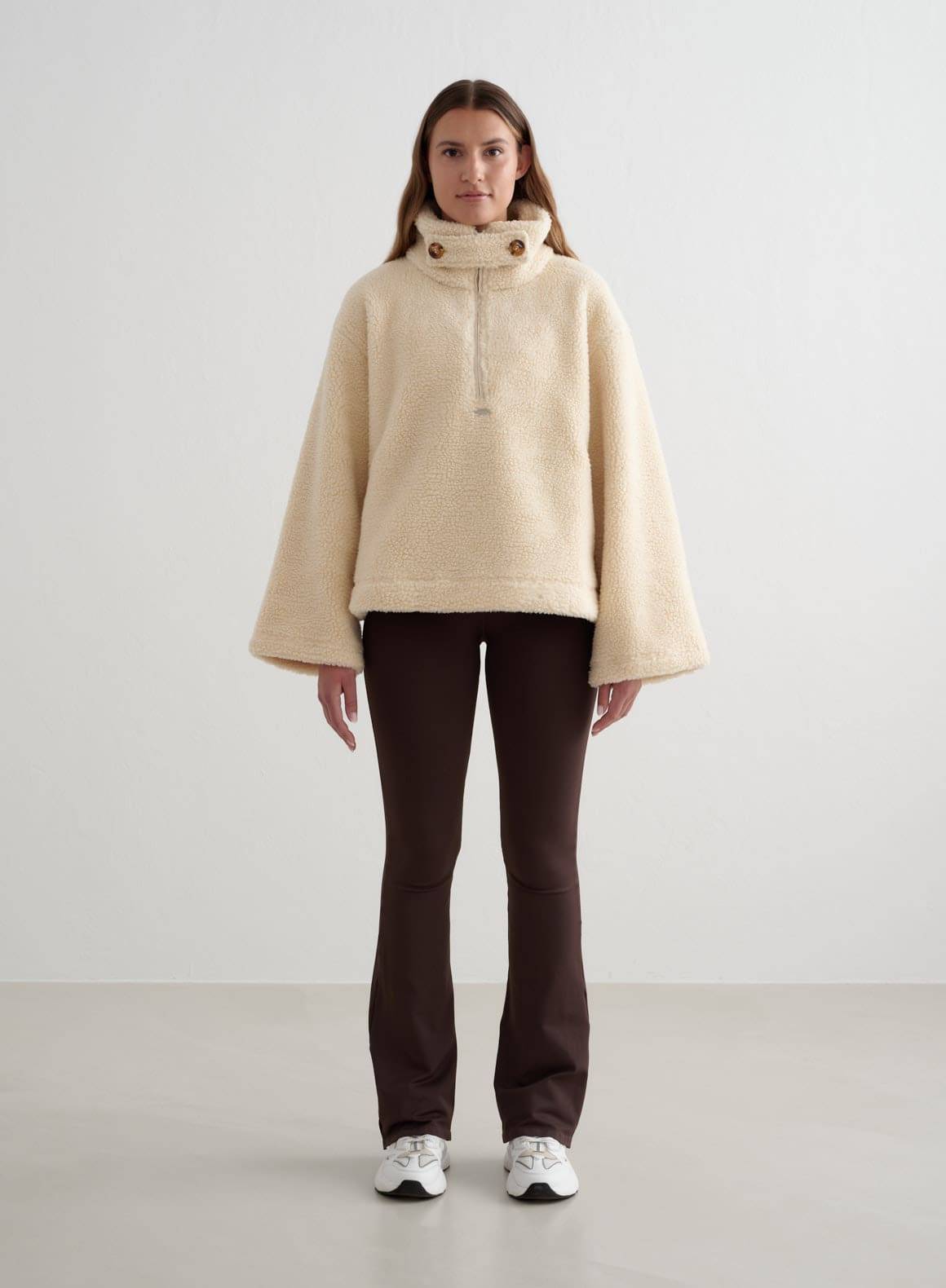 ALMOND_WHITE_PILE_ANORAK_1082_LOWRES