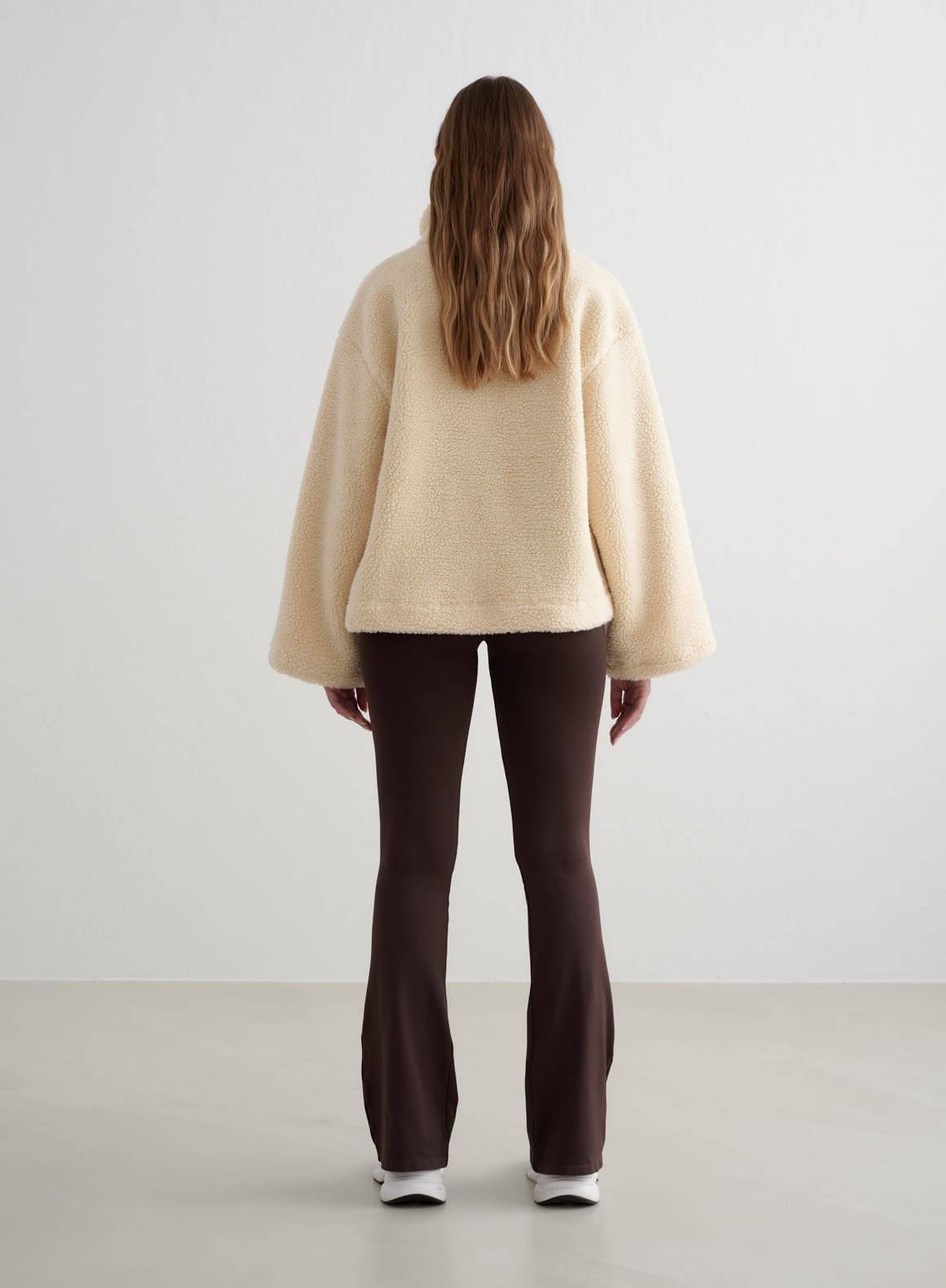 ALMOND_WHITE_PILE_ANORAK_1088_LOWRES