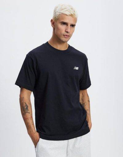 New Balance Sport Essentials Cotton T-Shirt Svartur Karla