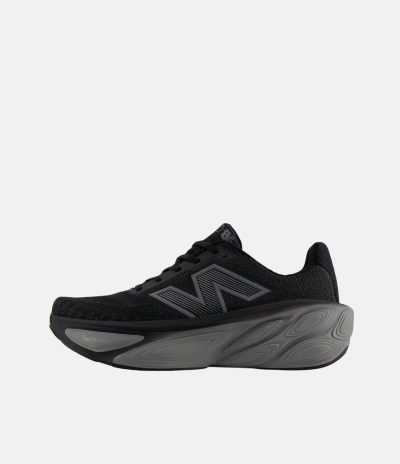 New Balance Fresh Foam X More V5 Svartir Karla