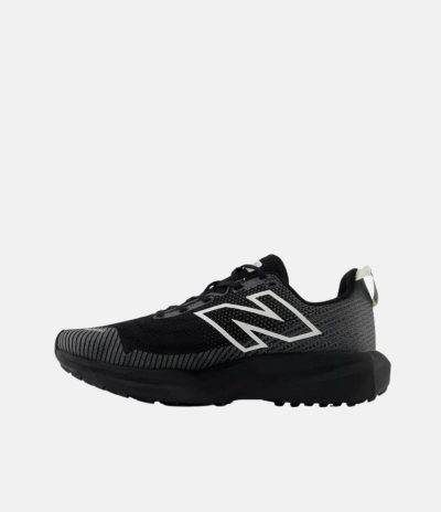 New Balance FuelCell Venym Svartir og Hvítir Karla