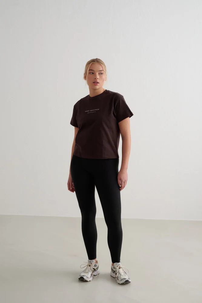 1633_e1b74a1864-cacao-serif-boxy-t-shirt_5464-full