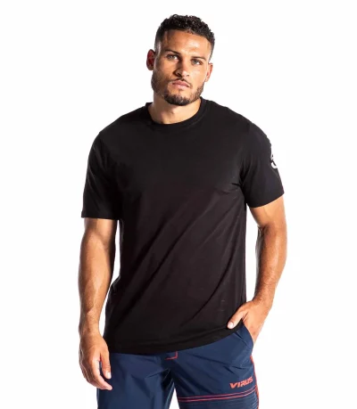 Virus Coaches Tee Svartur