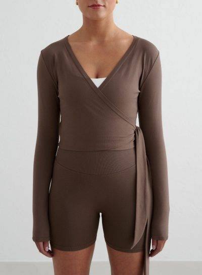 aimn Macchiato Shape Seamless Wrap Long Sleeve
