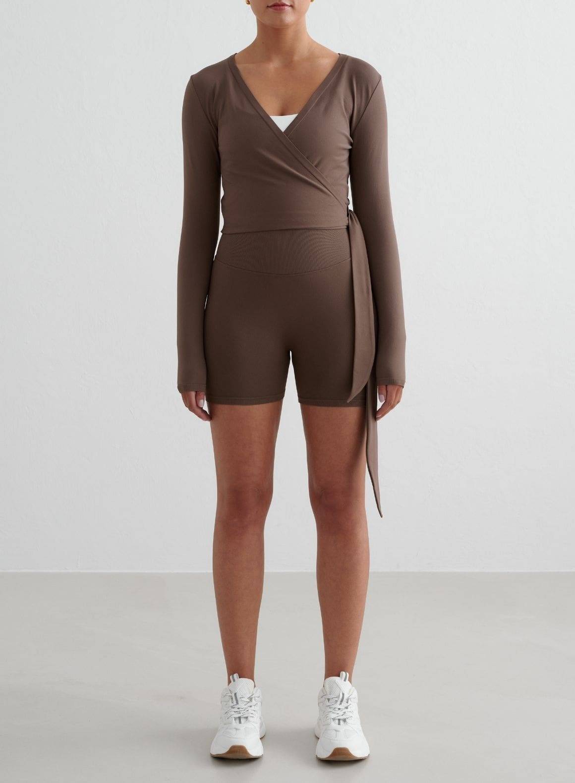 Macchiato-shape_seamless_wrap_long-sleeve_03