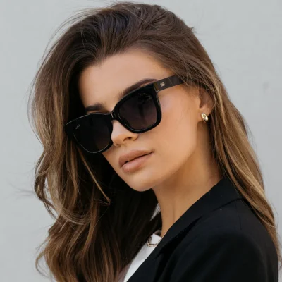WMP Stormi Sólgleraugu Glossy Black Kvenna