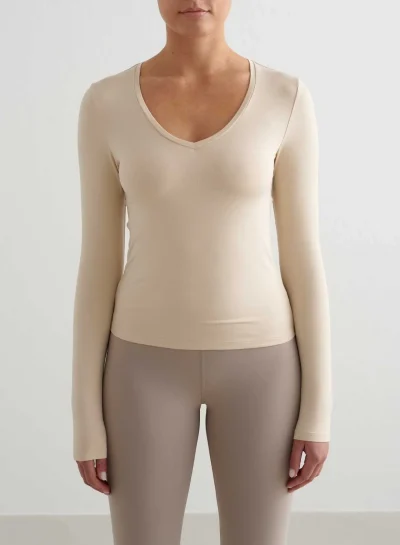 aimn Cafe Au Lait Soft Soft Basic V Neck Long Sleeve