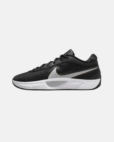 Nike Giannis Freak 6 Svartir