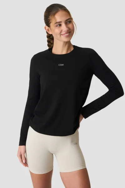 ICIW Define Loose Long Sleeve Black Kvenna