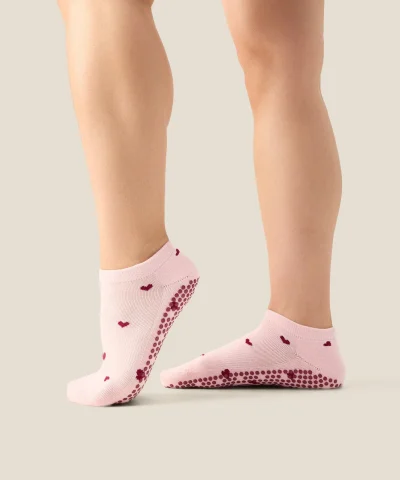 Move Active Classic Low Rise Grip Socks Love Me Pink