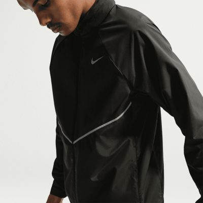 Nike Repel Miler UV Hlaupajakki Svartur Karla