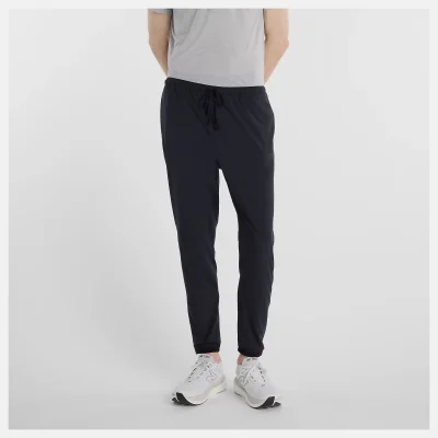 New Balance RC Essential Jogger Svartar Karla