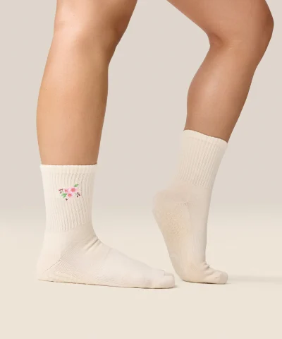 Move Active Classic Crew Grip Socks Cherry Blossom Ivory