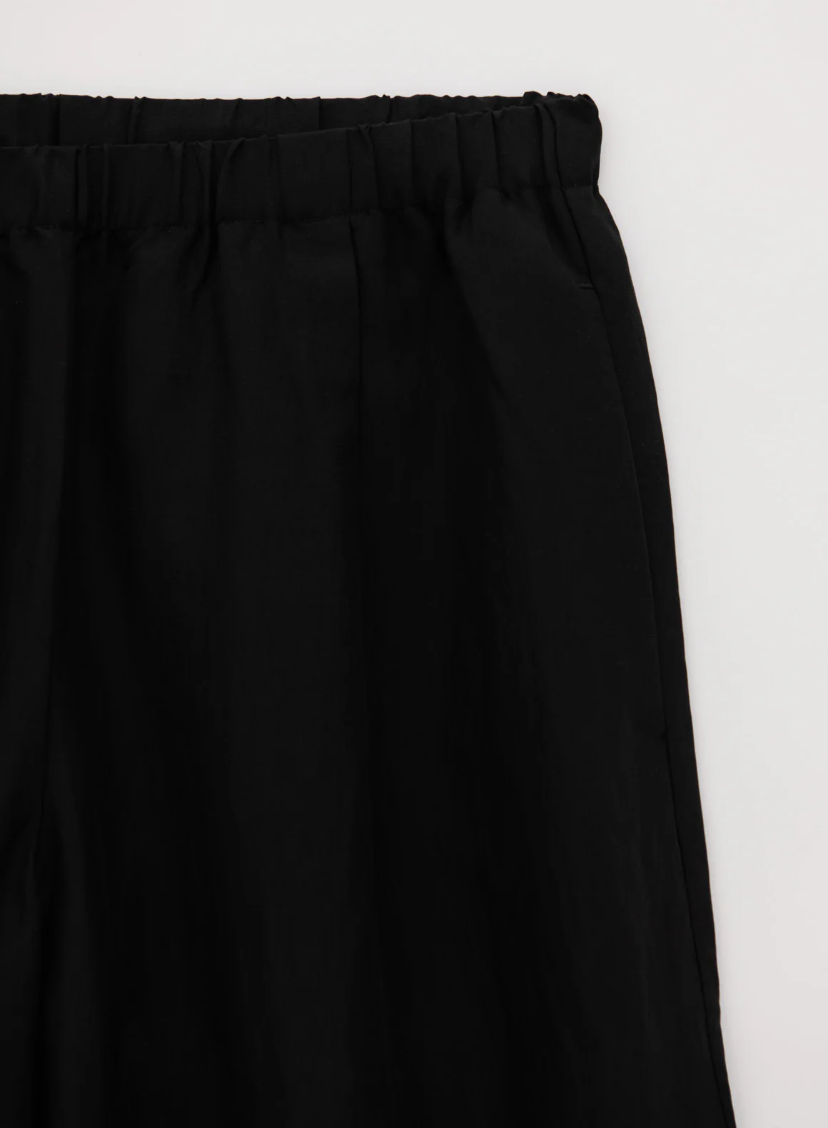 black-riviera-pants_07-flatlay_1800x1800