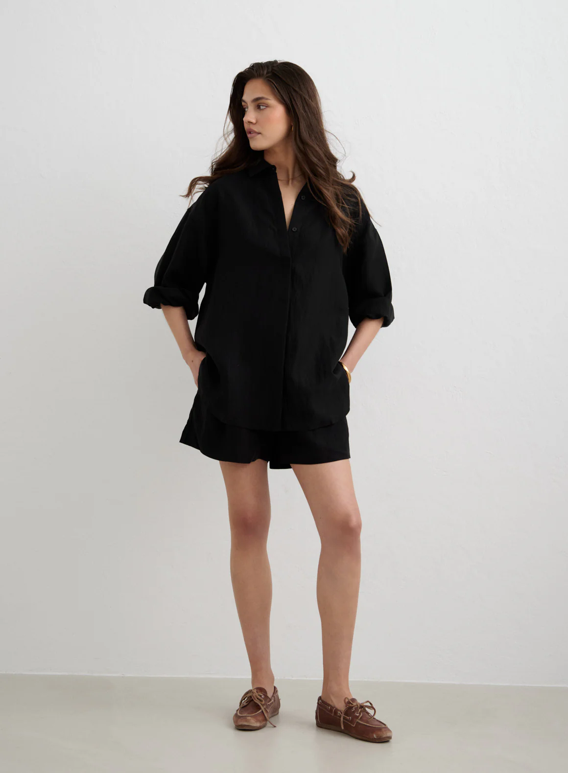 black-riviera-shirt_01-_xs-178cm_1800x1800