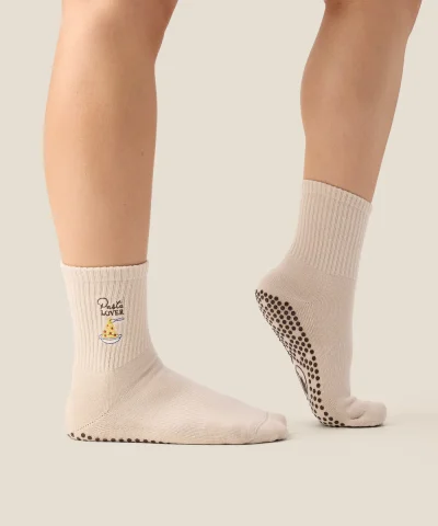 Move Active Classic Crew Grip Socks Pasta Lover