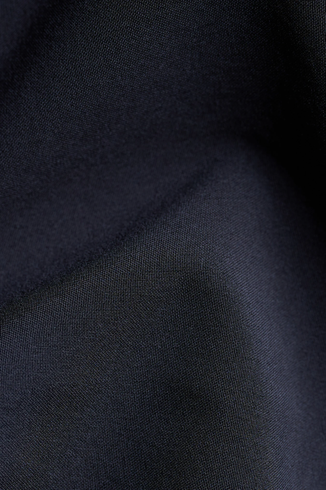13335_341c532e6b-contrast_midnightblue-1350x0