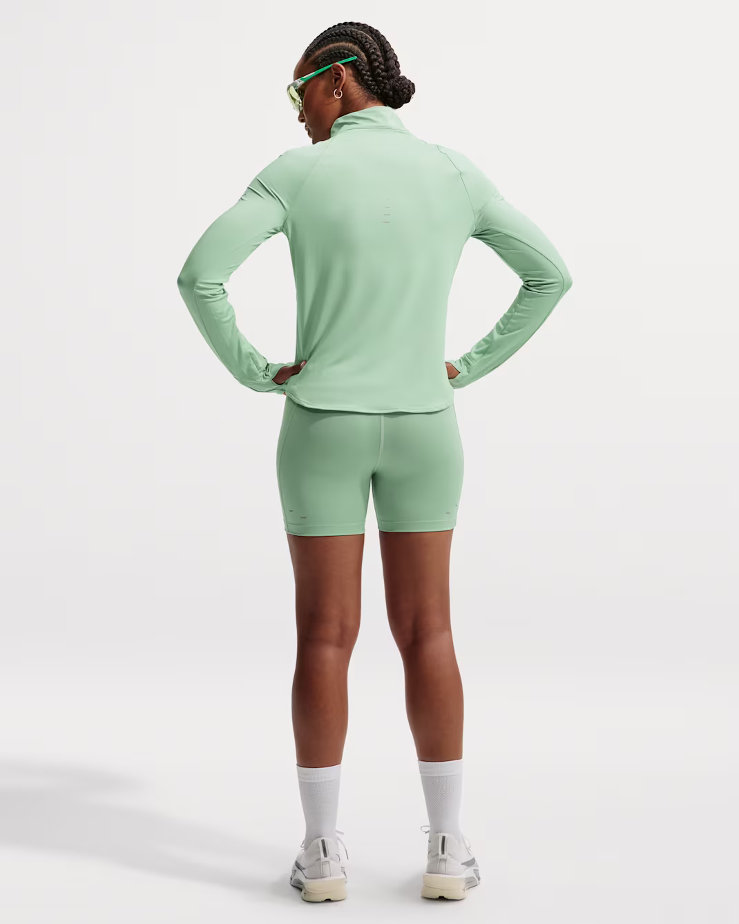 W+NK+SWIFT+DF+UV+HZ+TOP (4)