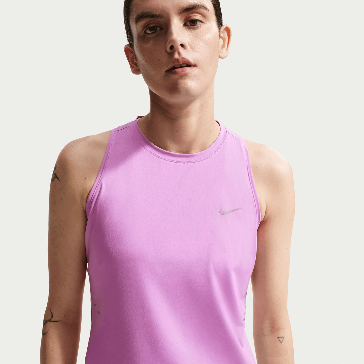 hq0620-503-E